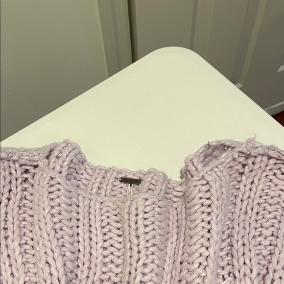 Free People Chunky Lilac Off-the-Shoulder Sloughy Cotton Crochet OverSized Small - Picture 14 of 15